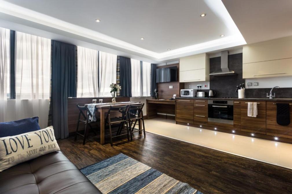 Livin' Serviced Apartments Watford  Bilik gambar